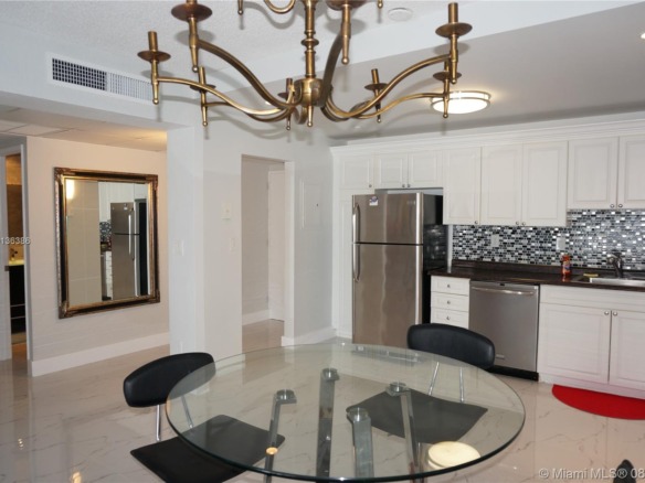 19370 COLLINS AV SEASONAL # 1417, Sunny Isles Beach FL 33160 — #A10136386