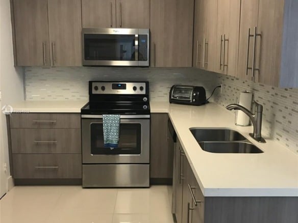 3801 S Ocean Dr # 10V, Hollywood FL 33019 — #A10594502