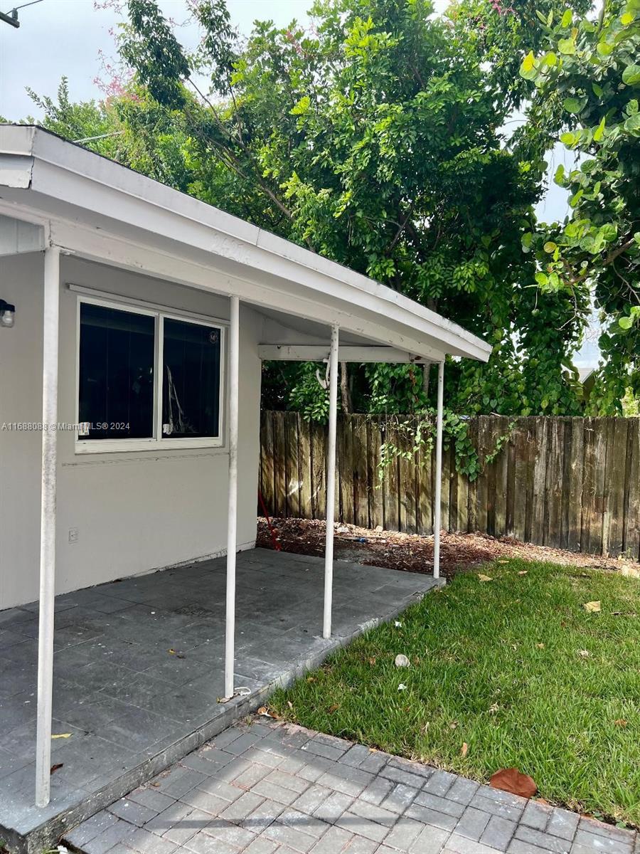 2419 Lincoln St # 23B, Hollywood FL 33020 — #A11688088