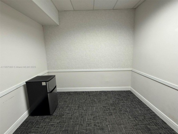220 Miracle Mile # B206, Coral Gables FL 33134 — #A11907362