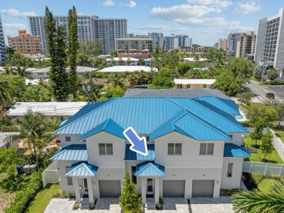 554 N Riverside Dr # B, Pompano Beach FL 33062 — #A11904188