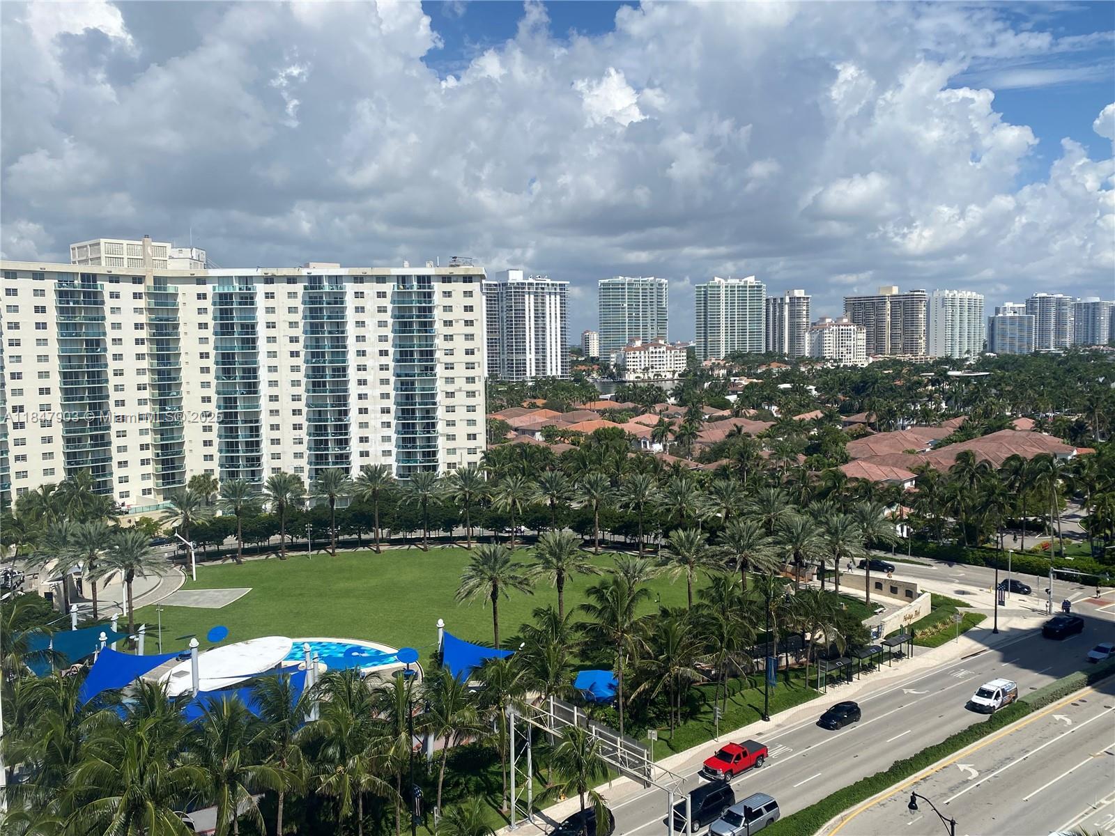 1ad5be0d-1122 19201 Collins Ave # 733, Sunny Isles Beach FL 33160 — #A11847903