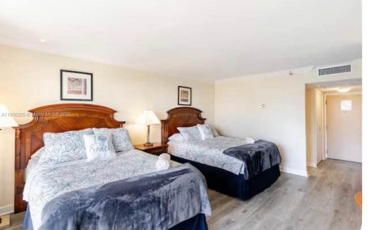 1ad5be0d-1135 19201 Collins Ave # 733, Sunny Isles Beach FL 33160 — #A11916325