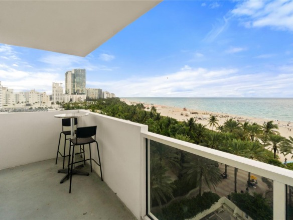 100 Lincoln Rd # 847, Miami Beach FL 33139 — #A11916565