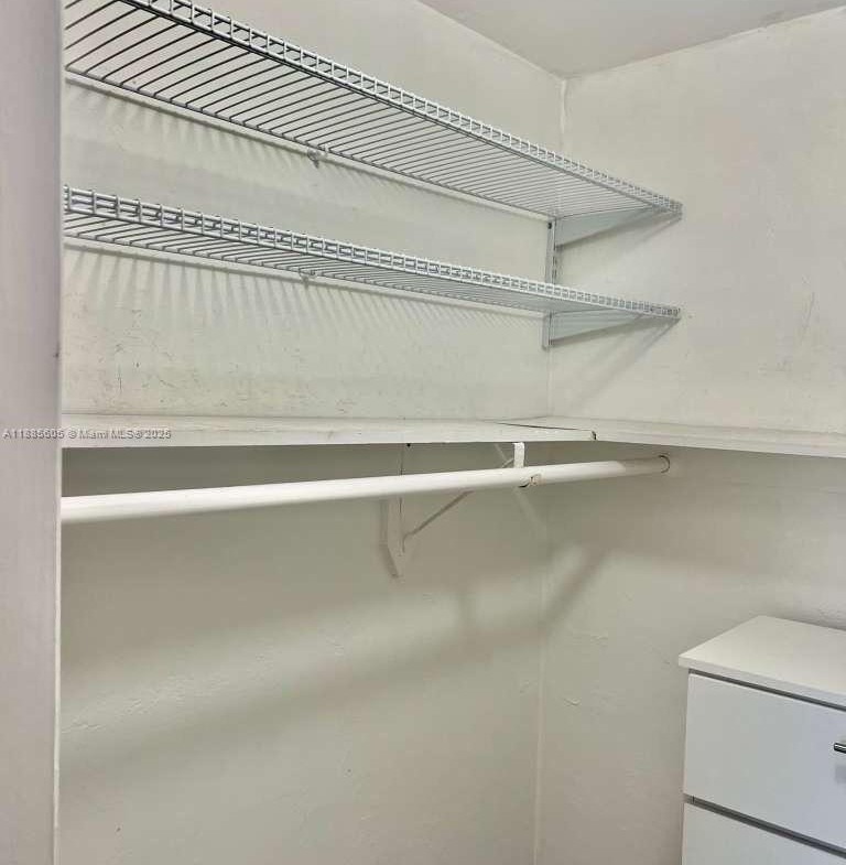 768