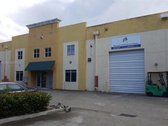 3221 NW 82 Avenue, Doral FL 33122 — #A11763220