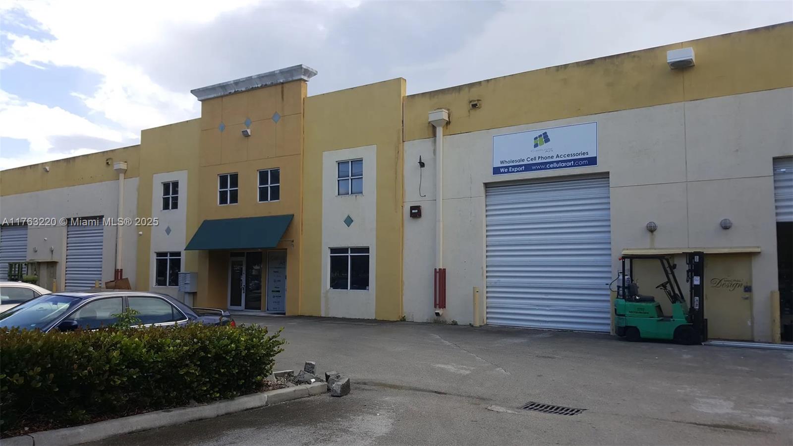 1ad5be0d-1230 3221 NW 82 Avenue, Doral FL 33122 — #A11763220