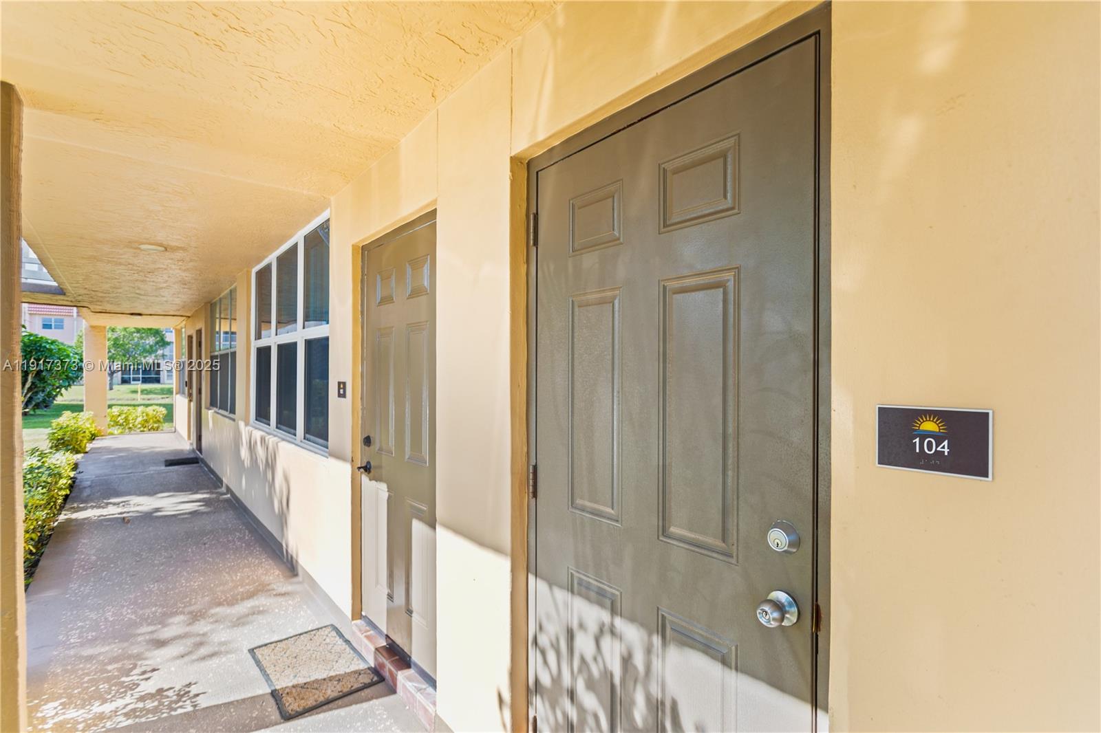 1ad5be0d-1237 9121 Sunrise Lakes Blvd # 104, Sunrise FL 33322 — #A11917373