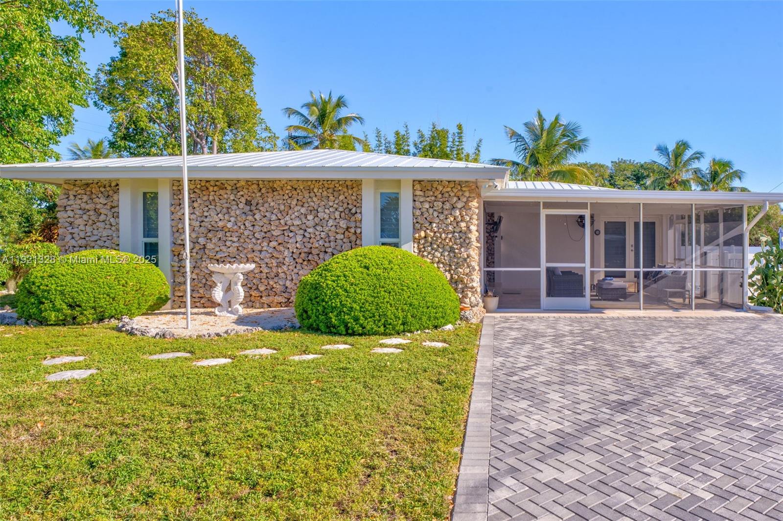 1ad5be0d-1253 222 2nd Rd, Key Largo FL 33037 — #A11921328