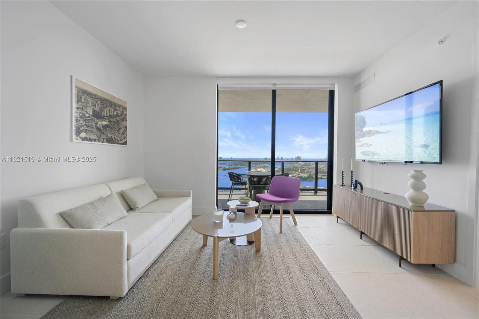 601 NE 1st Ave # 3316, Miami FL 33132 — #A11921519