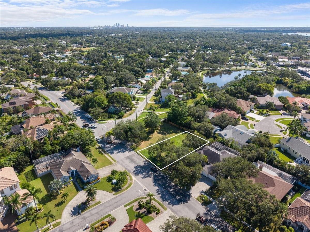 1ad5be0d-1310 2207 54th ST S, St Petersburg FL 33707 — #A11894206