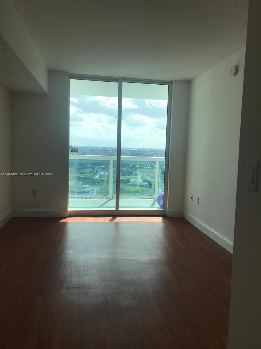 1ad5be0d-1391 1800 N Bayshore Dr # 3910, Miami FL 33132 — #A11869095