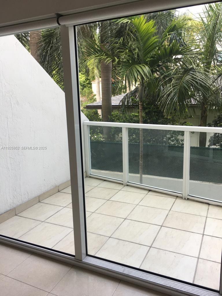 1ad5be0d-1435 1650 Brickell Ave # 111, Miami FL 33129 — #A11925952