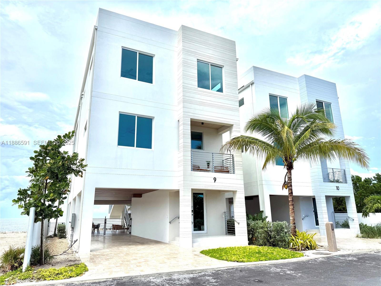 1ad5be0d-1464 990 41st Gulf Street 9, Other City – In The State Of Florida FL 33050 — #A11886591