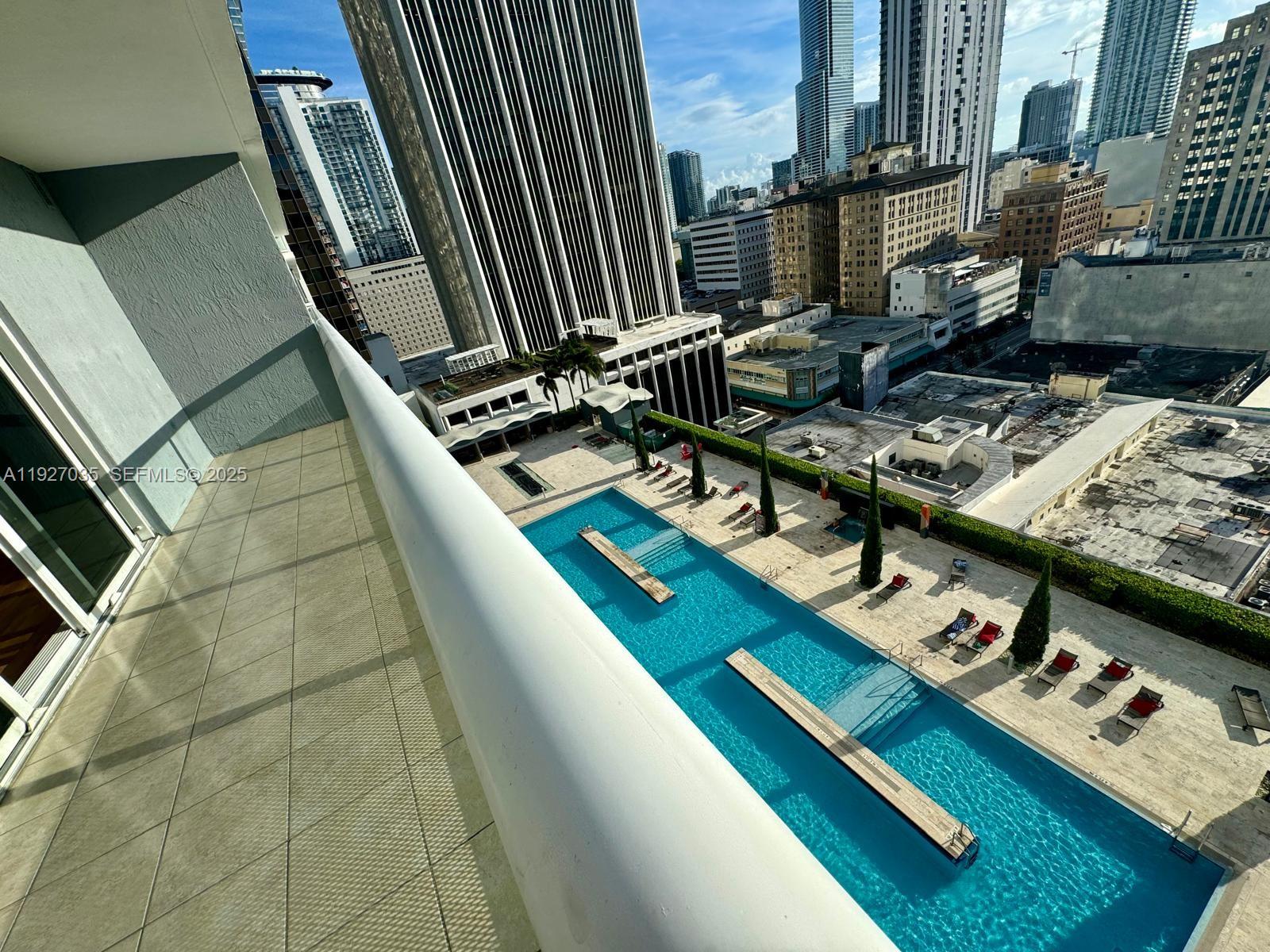 50 BISCAYNE BLVD # 1703, Miami FL 33132 — #A11927035