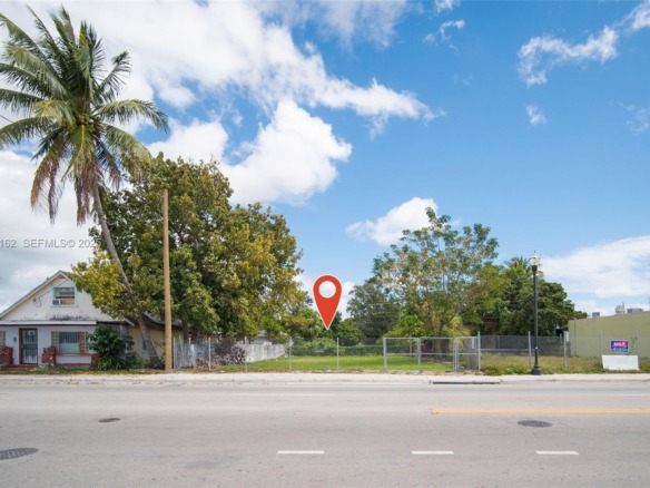 7635 NE 2nd Ave, Miami FL 33138 — #A11925162