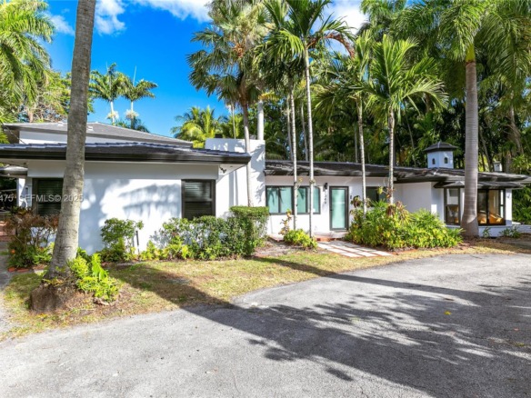 1349 Middle River Dr, Fort Lauderdale FL 33308 — #A11929475