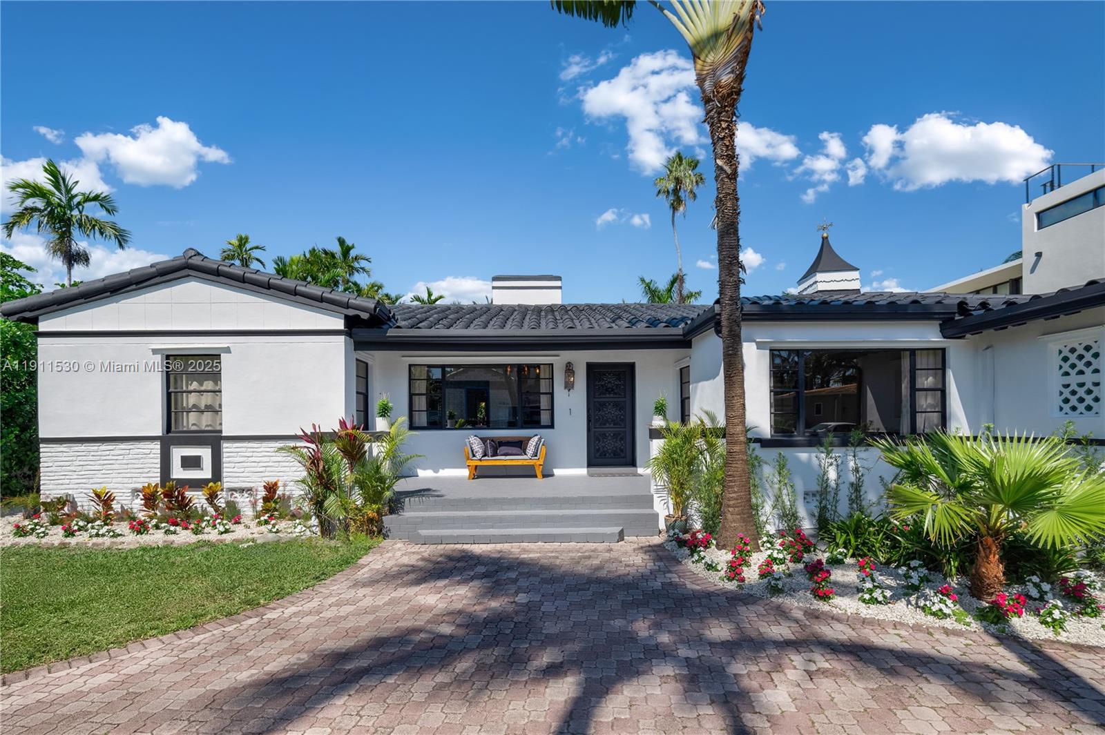 1ad5be0d-1609 118 E 3rd Ct, Miami Beach FL 33139 — #A11911530