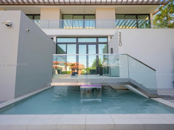 3260 NE 165th St, North Miami Beach FL 33160 — #A11931756