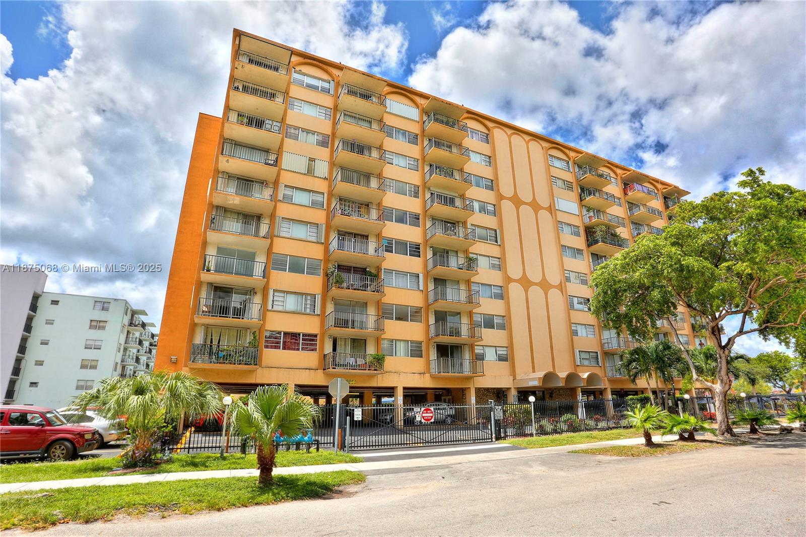 1ad5be0d-1706 1470 NE 125th Ter, North Miami FL 33161 — #A11875068