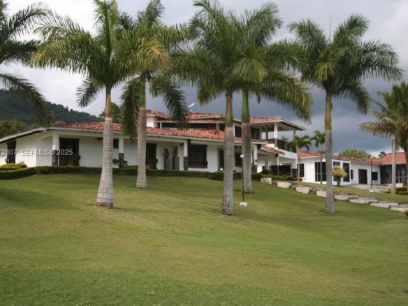 BUGA CALIMA – DARIEN 0000000, FL — #A11932807