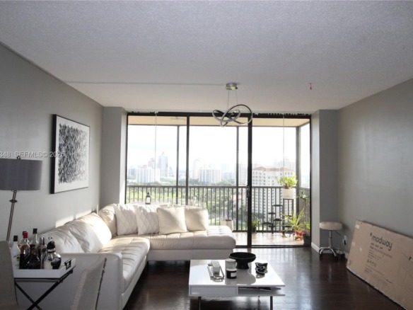 20379 W Country Club Dr # 2237, Aventura FL 33180 — #A11927348