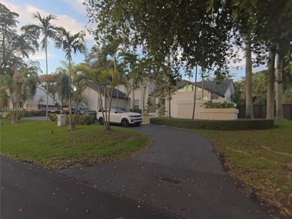 8265 SW 176th Ter, Palmetto Bay FL 33157 — #A11933108