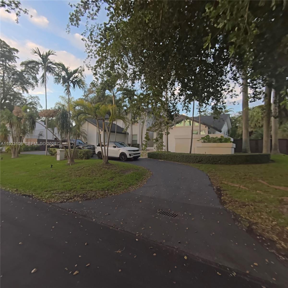 1ad5be0d-1728 8265 SW 176th Ter, Palmetto Bay FL 33157 — #A11933108