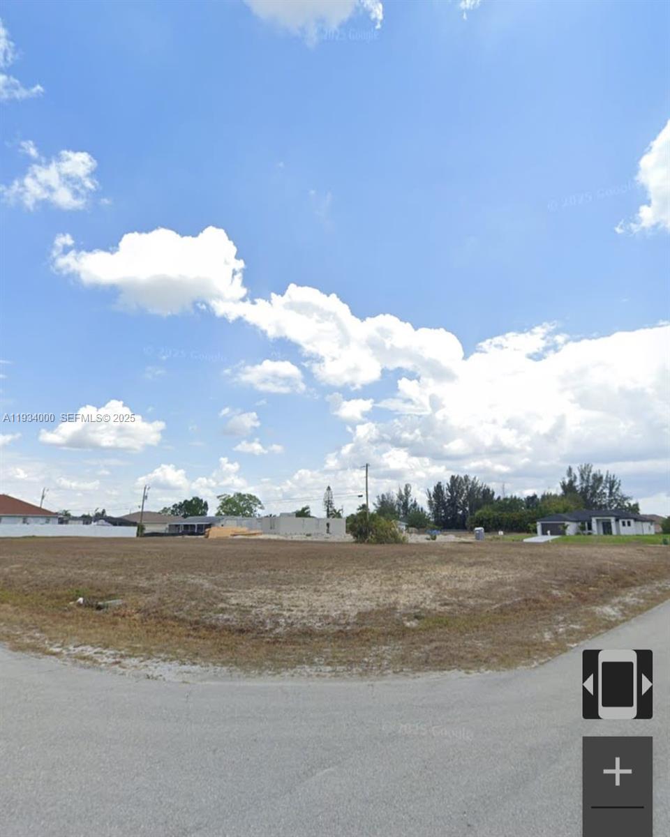 1ad5be0d-1791 302 NE 10 ST, Cape Coral FL 33909 — #A11934000