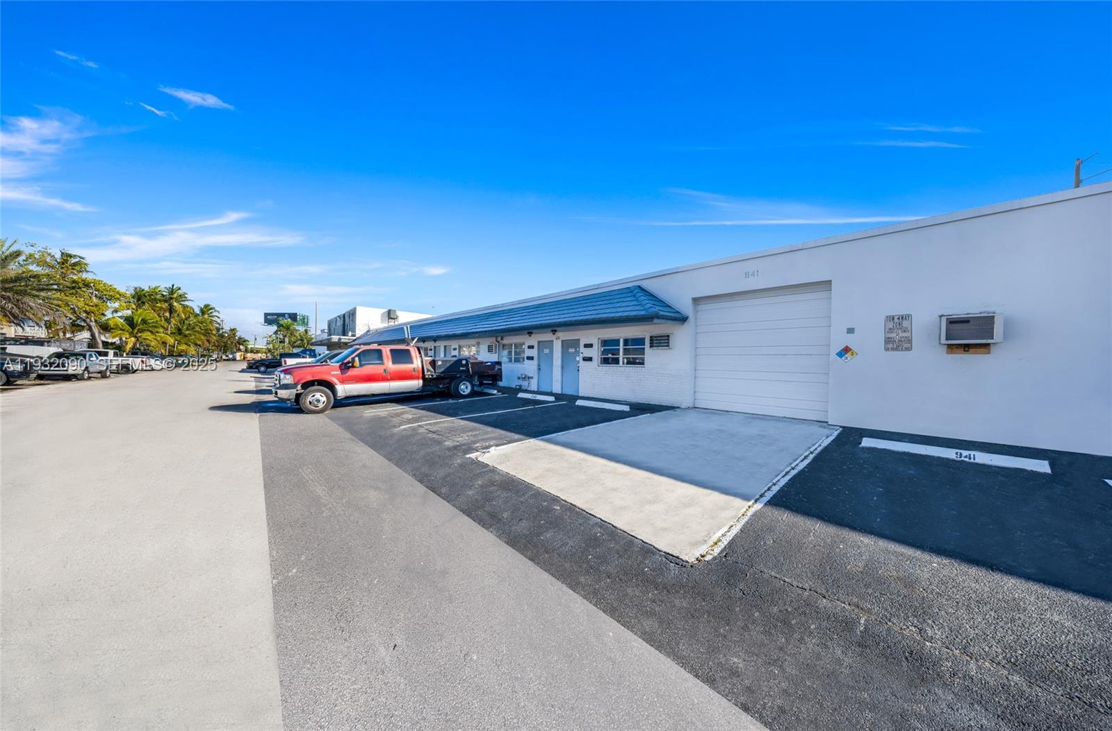 1ad5be0d-1796 3560 NW 10th Ave, Oakland Park FL 33309 — #A11932090