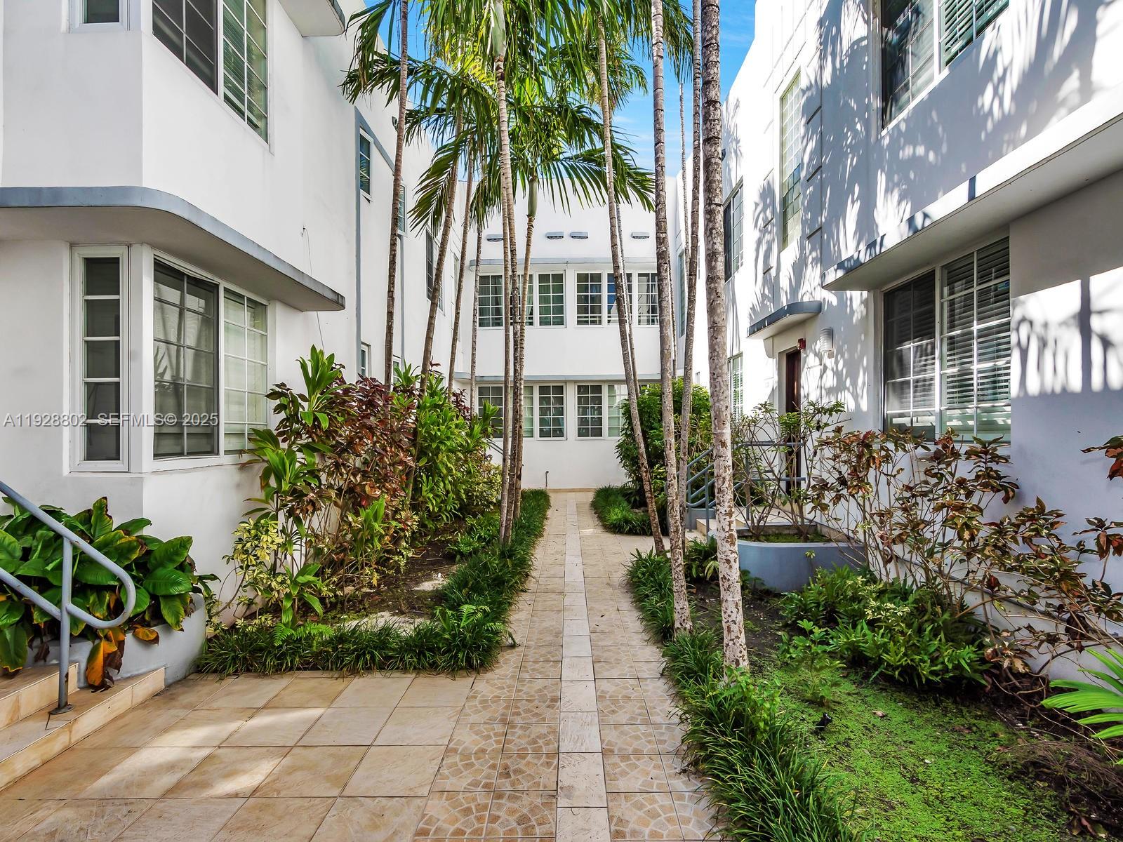 1ad5be0d-1826 1000 Meridian Ave # 15, Miami Beach FL 33139 — #A11928802