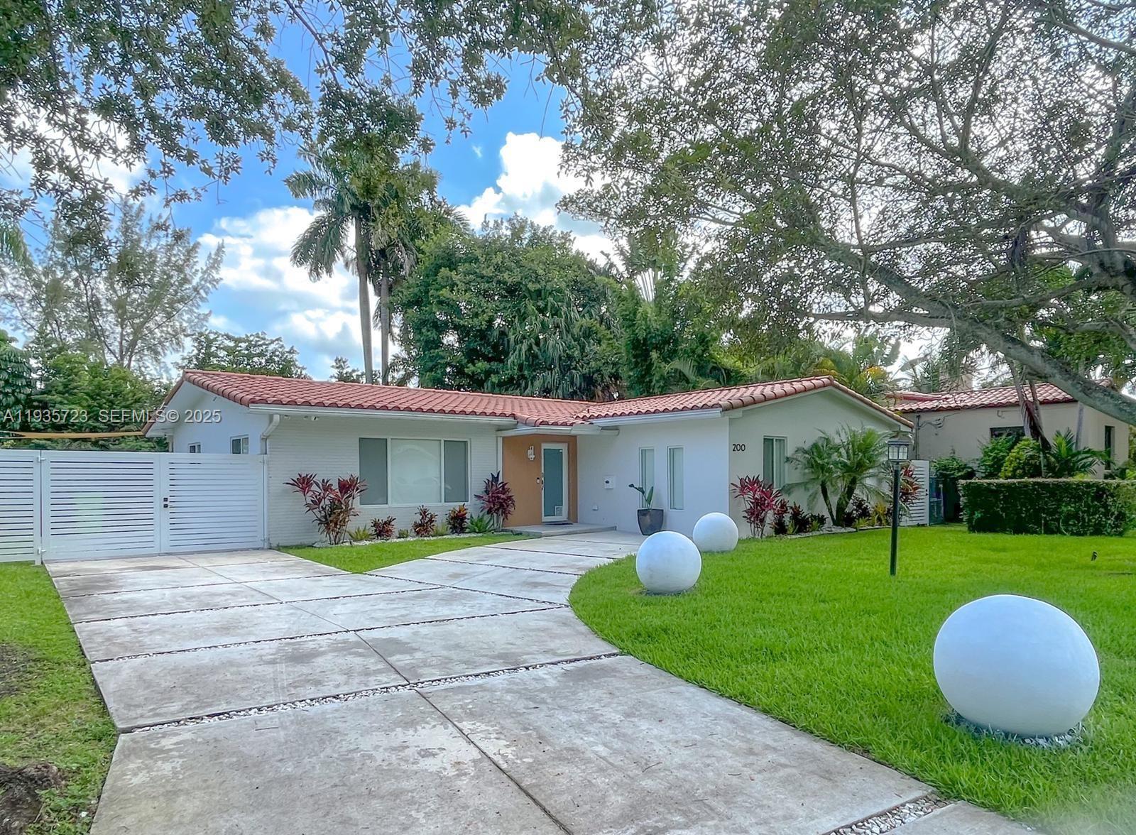 1ad5be0d-1889 200 NW 86th St, El Portal FL 33150 — #A11935723