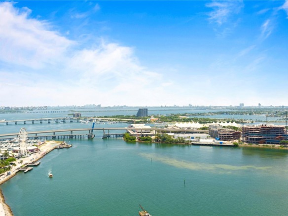 335 S Biscayne Blvd # 3410, Miami FL 33131 — #A11836232