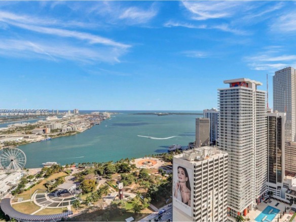 253 NE 2nd St # 226, Miami FL 33132 — #A11899376