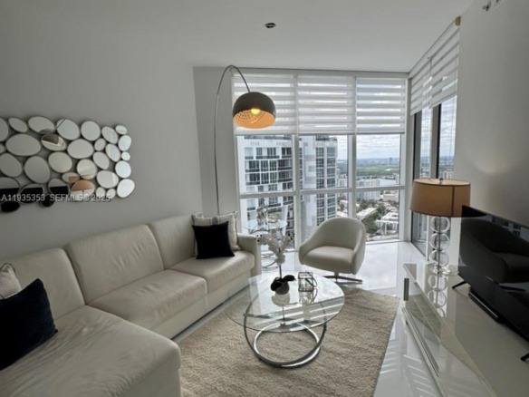 18201 Collins Ave # 5508, Sunny Isles Beach FL 33160 — #A11935353