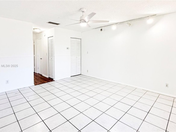 3200 NW 5th Ter # 8, Pompano Beach FL 33064 — #A11849745
