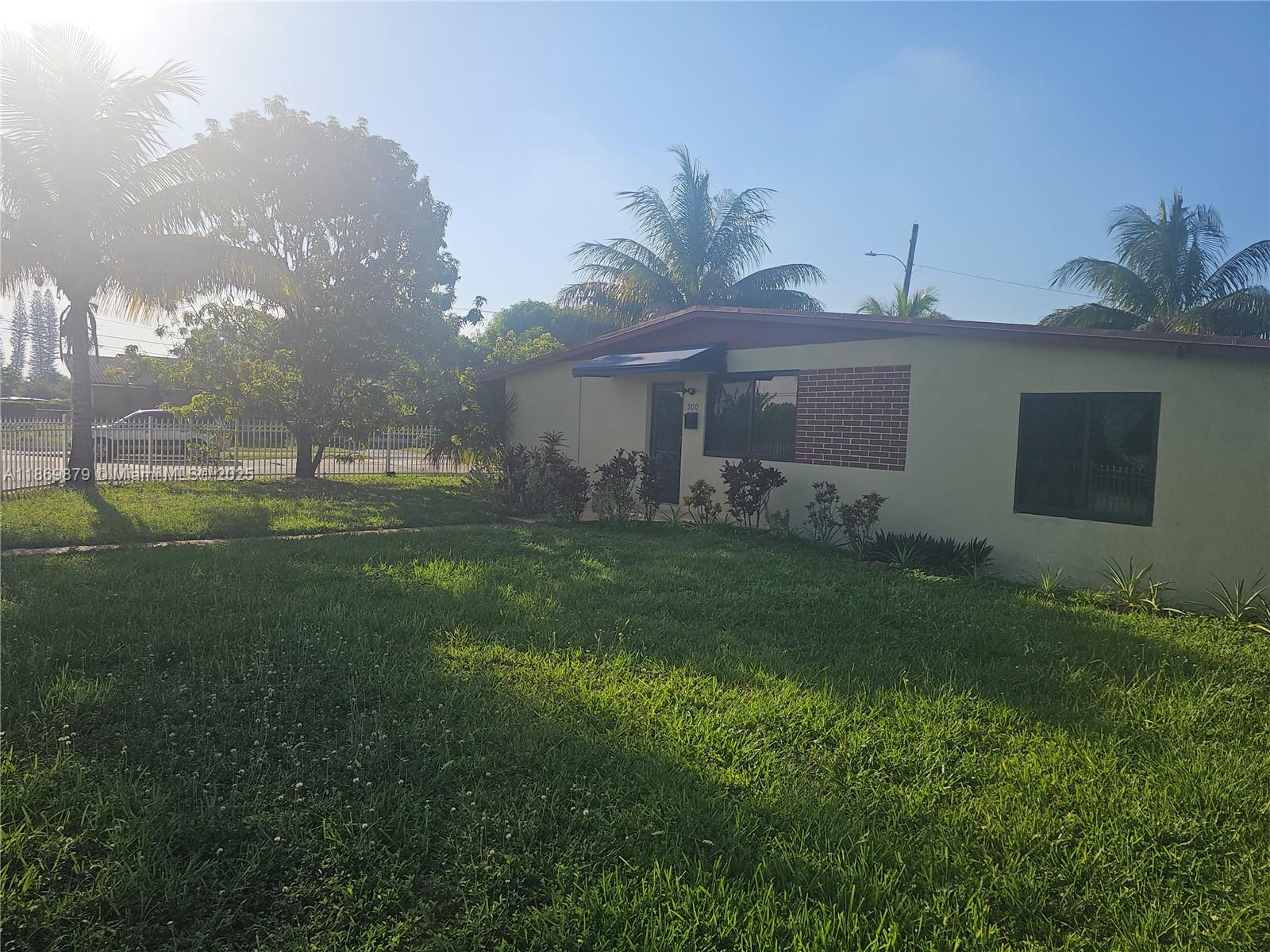 500 NW 199th St, Miami Gardens FL 33169 — #A11869879