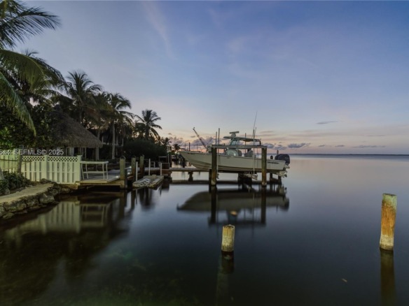 16 North Dr, Key Largo FL 33037 — #A11936544