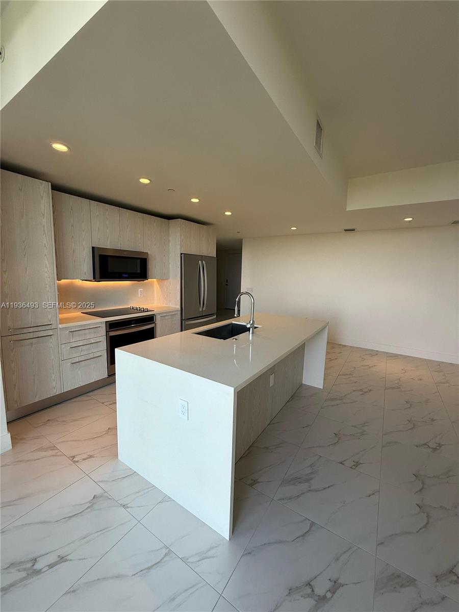 1ad5be0d-1959 2000 Metropica Way # 901, Sunrise FL 33323 — #A11936493
