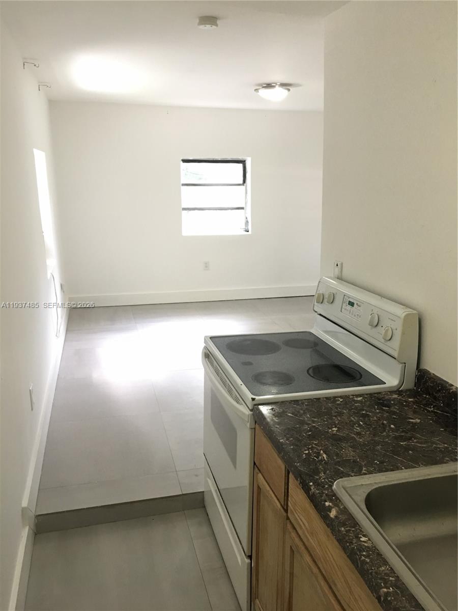 2612 NE 206th St, Miami FL 33180 — #A11937485