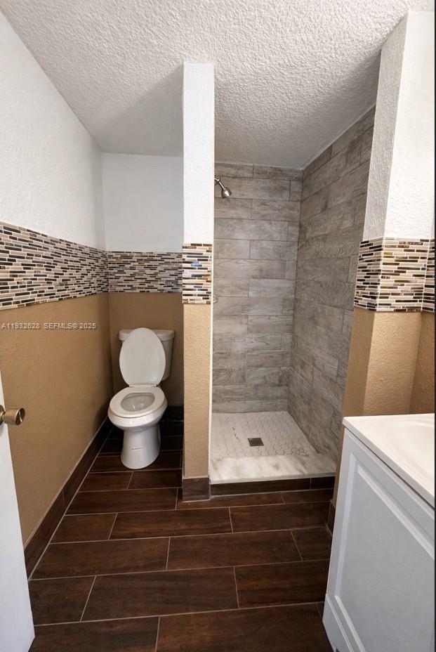 1ad5be0d-2024 14405 NE 5th Ave # B, Miami FL 33161 — #A11932628