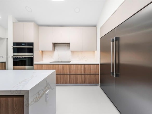 7540 Los Pinos Blvd, Coral Gables FL 33143 — #A11939198