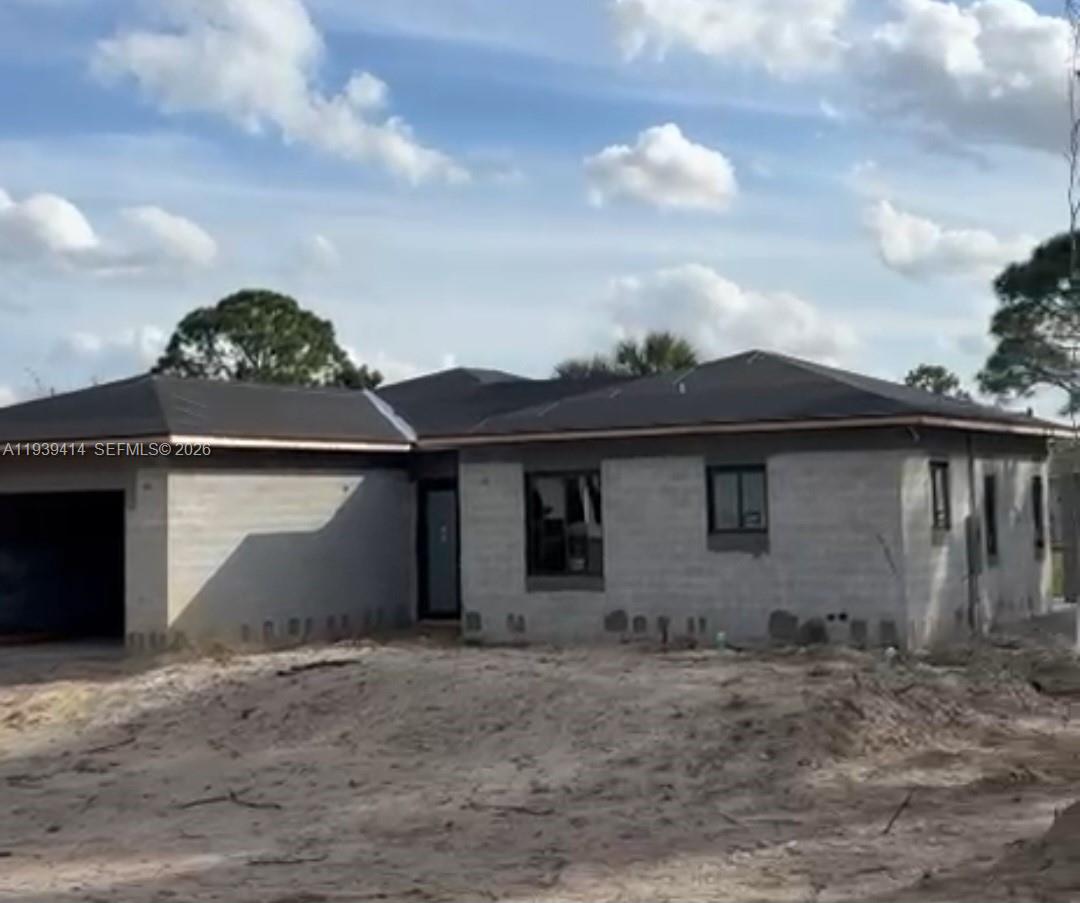 1ad5be0d-2062 2917 W 22 St, Lehigh Acres FL 33971 — #A11939414