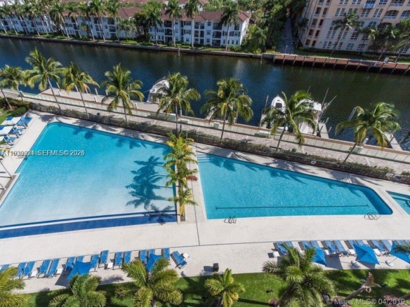 2950 NE 188 ST # 344, Aventura FL 33180 — #A11939224