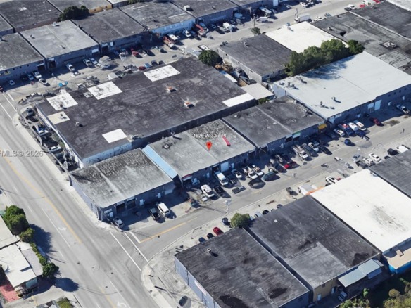 1626 W 33rd Pl, Hialeah FL 33012 — #A11941090