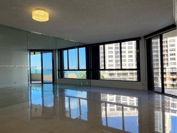 520 Brickell Key Dr # A802, Miami FL 33131 — #A11931287
