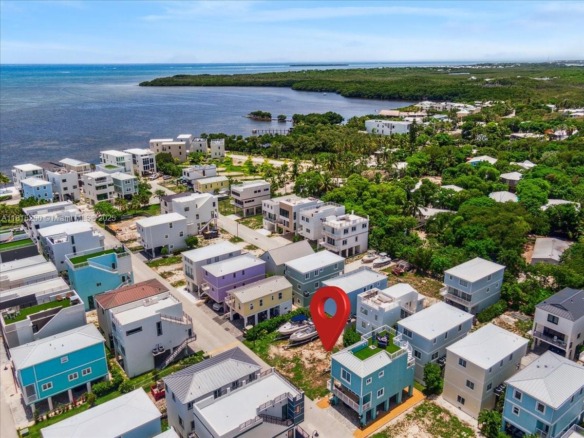 94825 Overseas Hwy #70, Key Largo FL 33037 — #A11816260