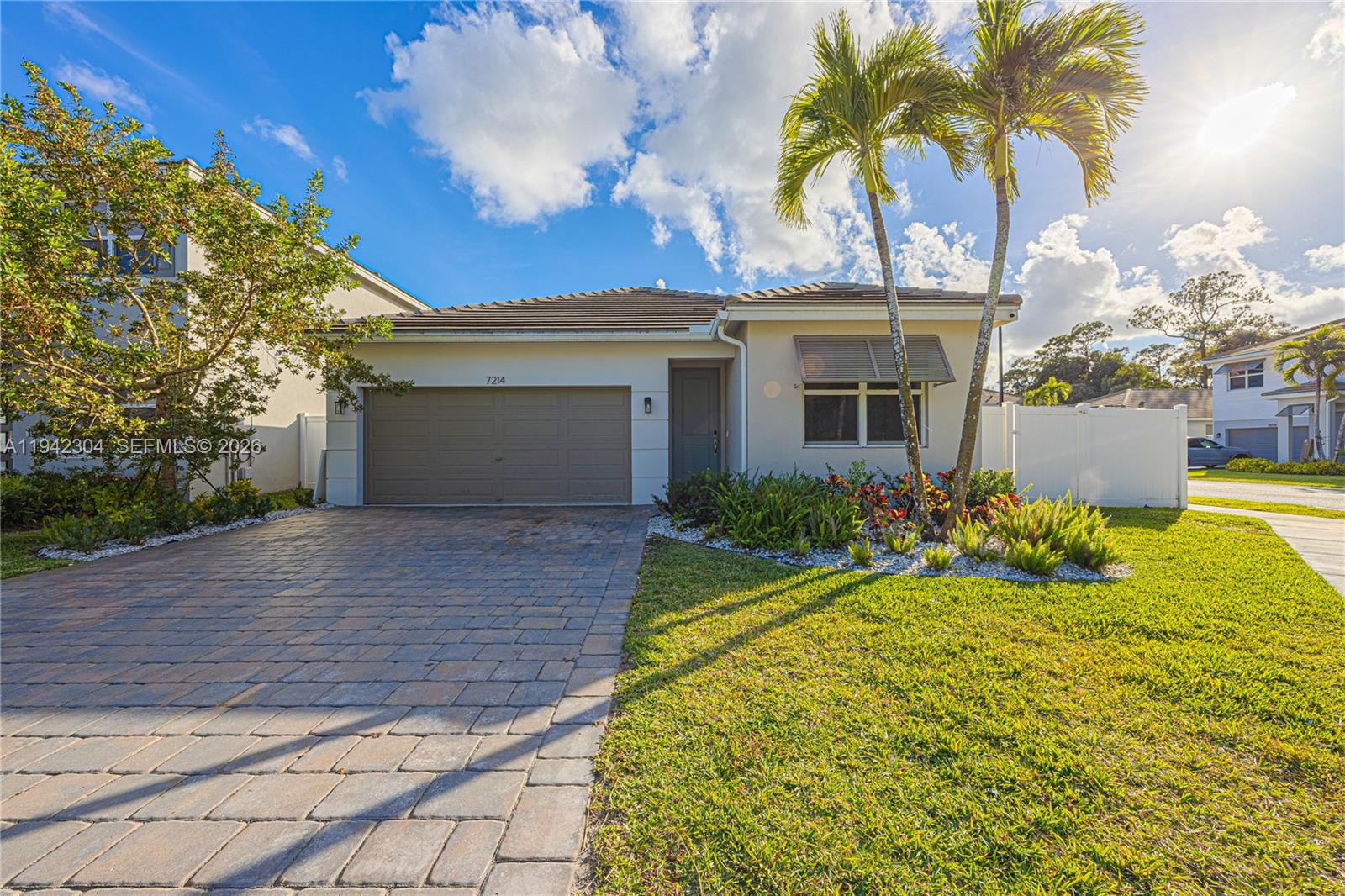 7214 Rockwood Rd, Jupiter FL 33458 — #A11942304