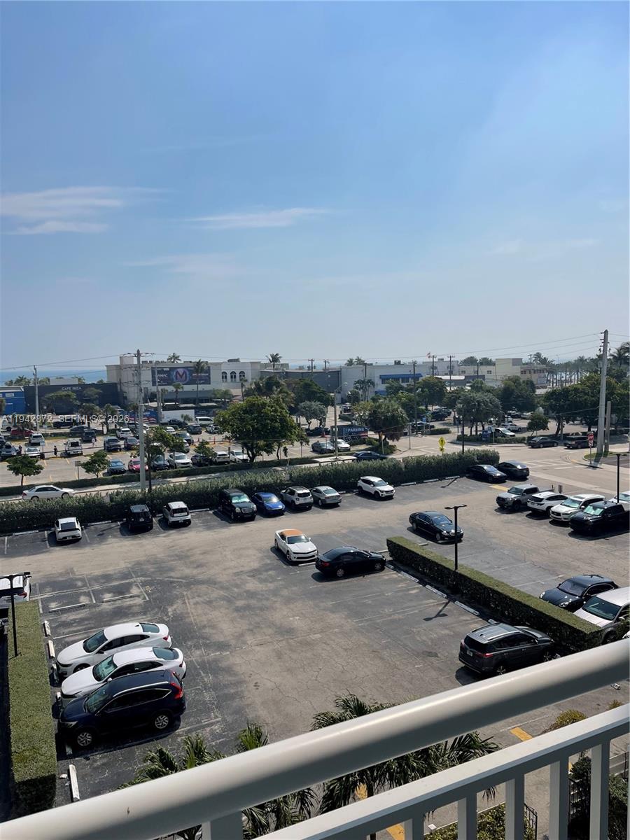 1ad5be0d-2230 200 S Birch Rd # 512, Fort Lauderdale FL 33316 — #A11942872