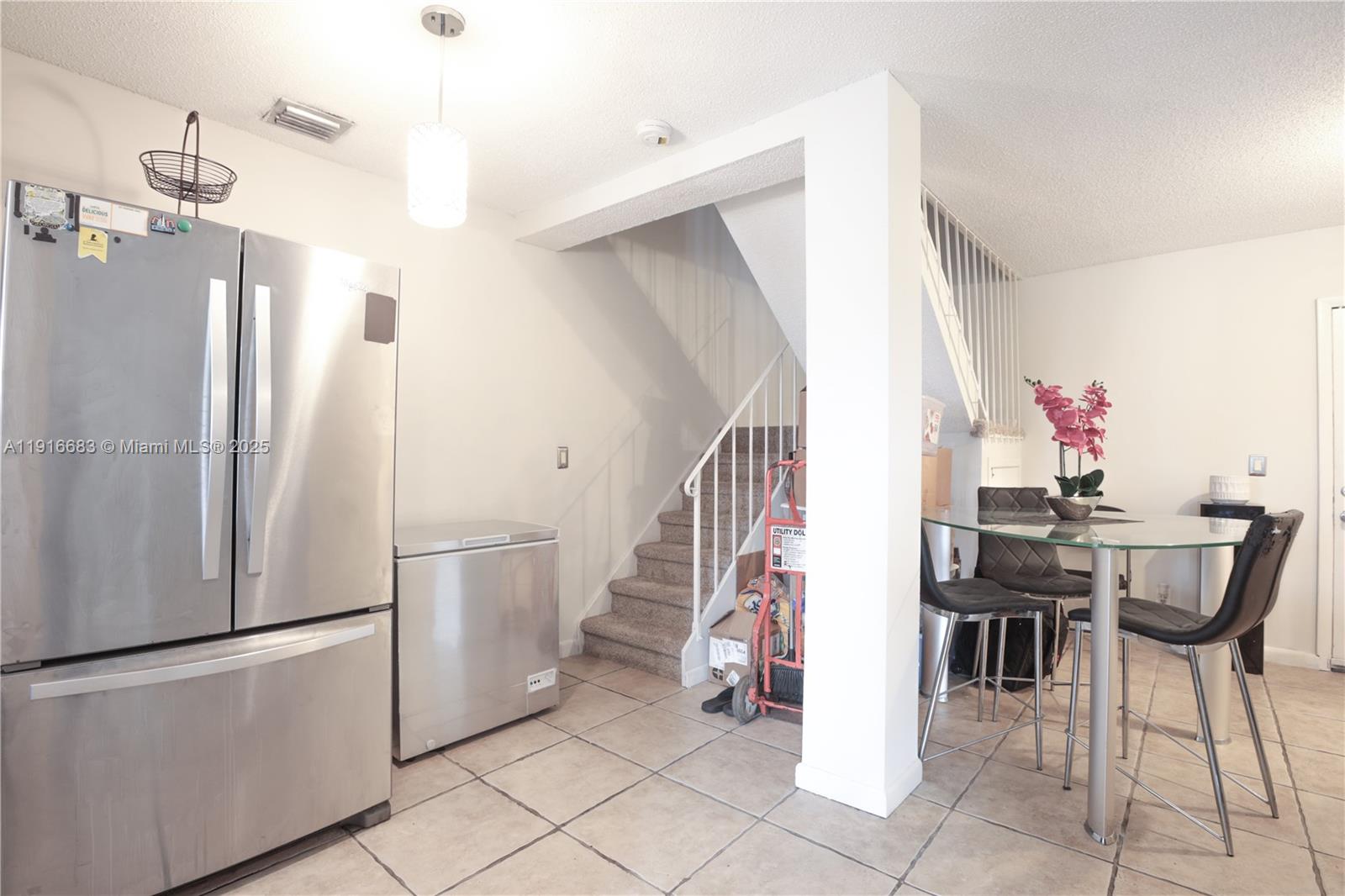 1ad5be0d-2238 7561 NW 16th St # 2305, Plantation FL 33313 — #A11916683